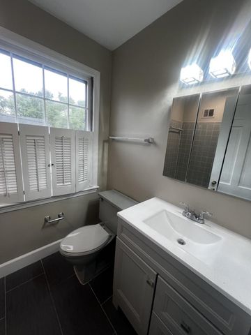5600 BEAM CT, Bethesda, MD 20817