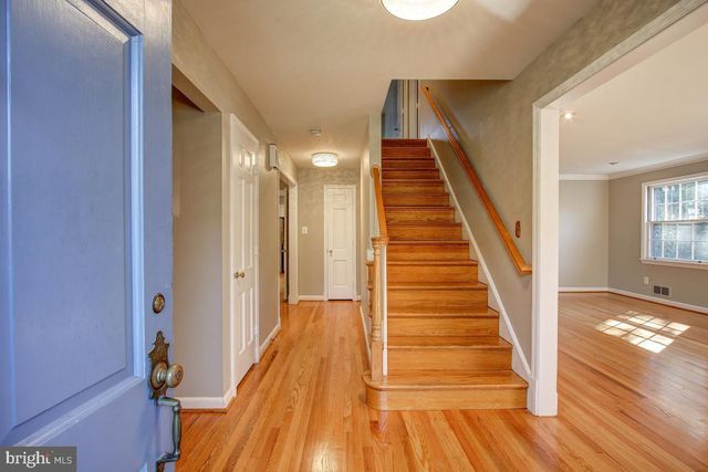 5600 BEAM CT, Bethesda, MD 20817