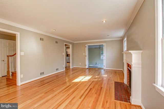 5600 BEAM CT, Bethesda, MD 20817