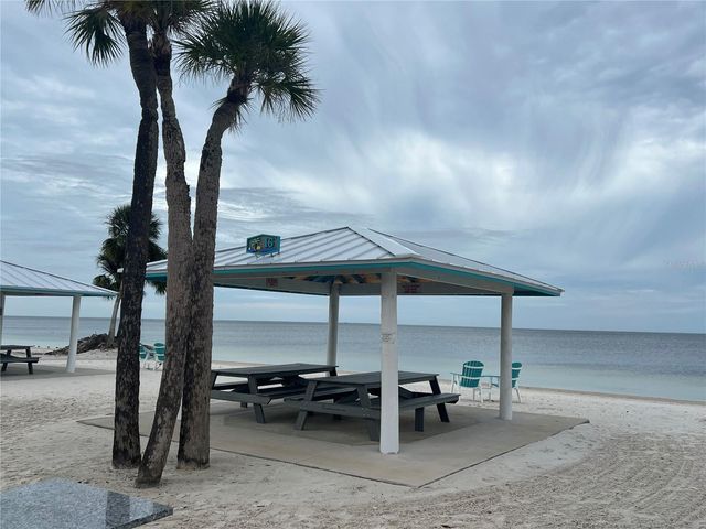 5524 GRIDLEY LANE, New Port Richey, FL 34652