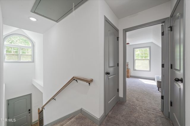 1925 Harbor Lane, Dandridge, TN 37725