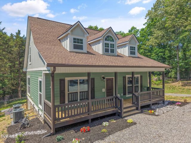 1925 Harbor Lane, Dandridge, TN 37725