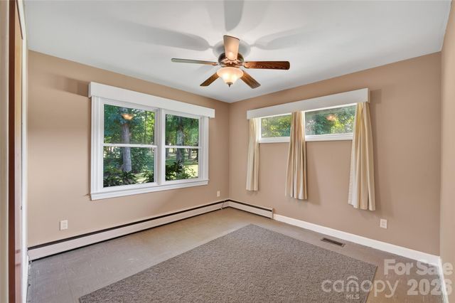 427 S Magnolia Street, Mooresville, NC 28115