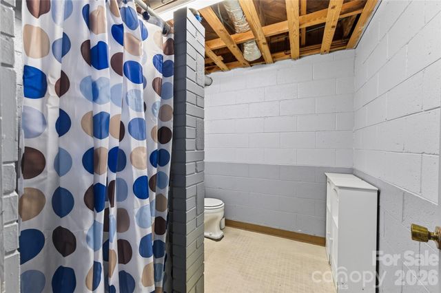 427 S Magnolia Street, Mooresville, NC 28115