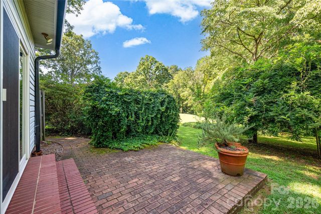 427 S Magnolia Street, Mooresville, NC 28115