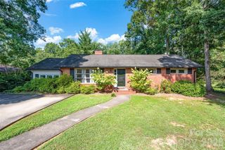427 S Magnolia Street, Mooresville, NC 28115