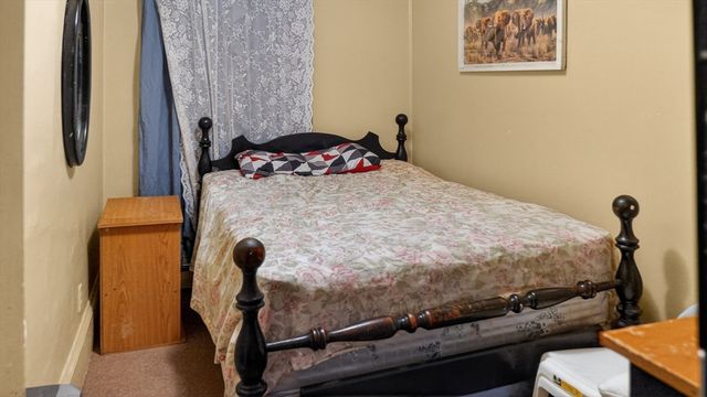 32 Franklin St, New Bedford, MA 02740