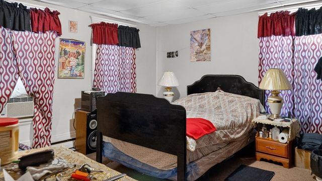 32 Franklin St, New Bedford, MA 02740