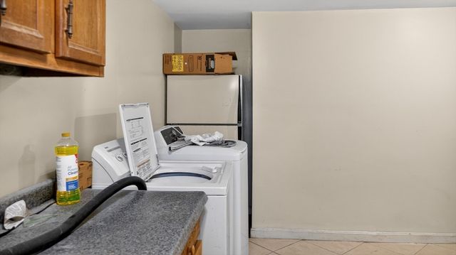 32 Franklin St, New Bedford, MA 02740