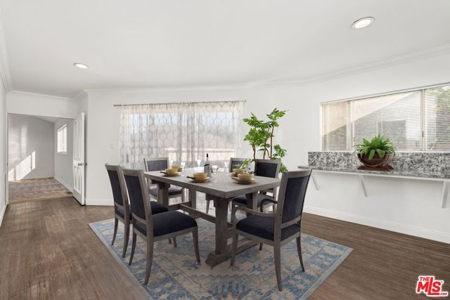 8048 Stewart Avenue, Los Angeles, CA 90045