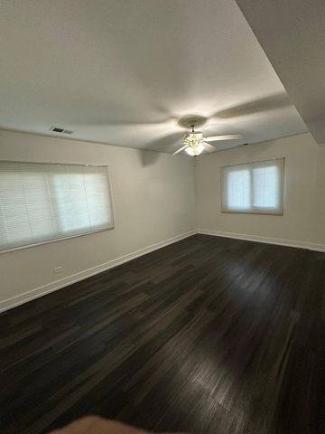 1100 E Randville Drive 110, Palatine, IL 60074