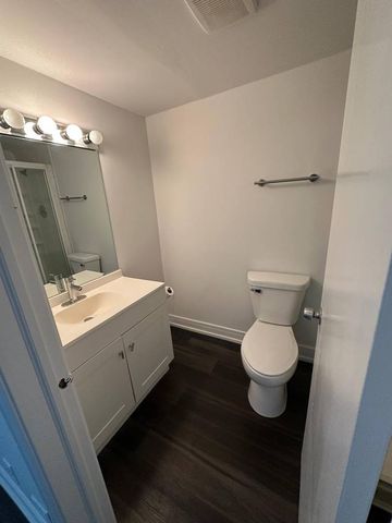 1100 E Randville Drive 110, Palatine, IL 60074