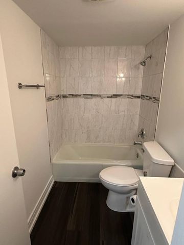 1100 E Randville Drive 110, Palatine, IL 60074