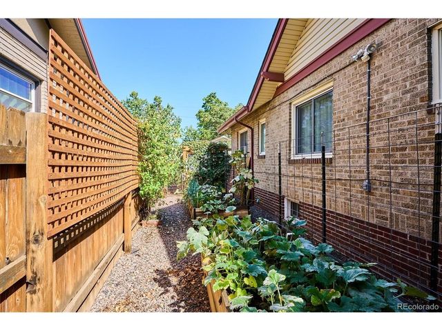 3137 W 34th Ave, Denver, CO 80211