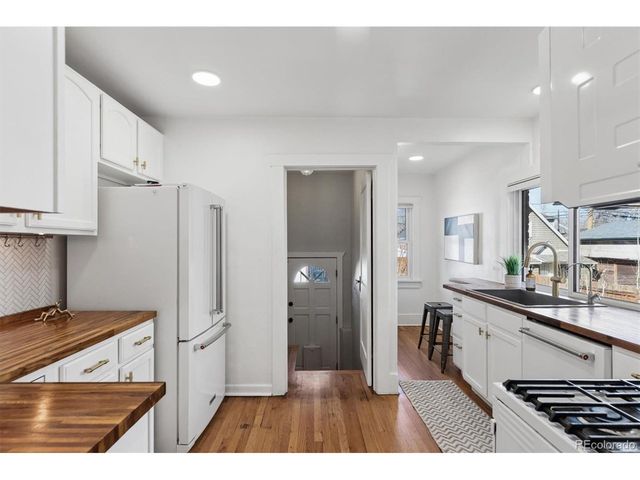 3137 W 34th Ave, Denver, CO 80211