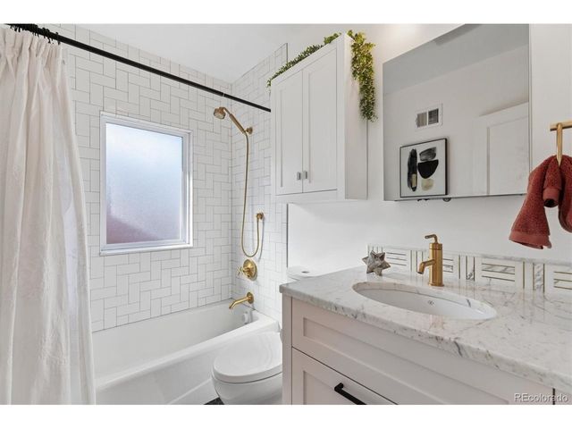 3137 W 34th Ave, Denver, CO 80211