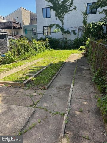 1225 N RANDOLPH ST, Philadelphia, PA 19122