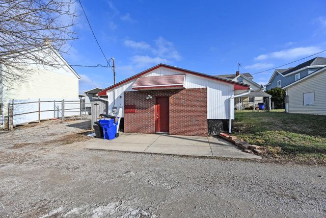 2023 Pleasant Avenue, Hamilton, OH 45015