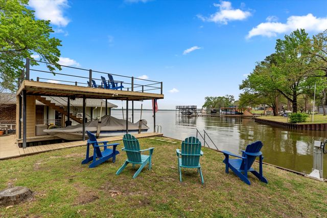 112 Henderson Harbor Circle, Payne Springs, TX 75156