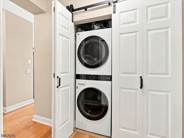 40 Constitution Way 201, Jersey City, NJ 07305