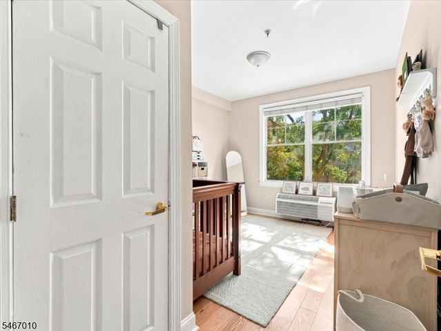 40 Constitution Way 201, Jersey City, NJ 07305