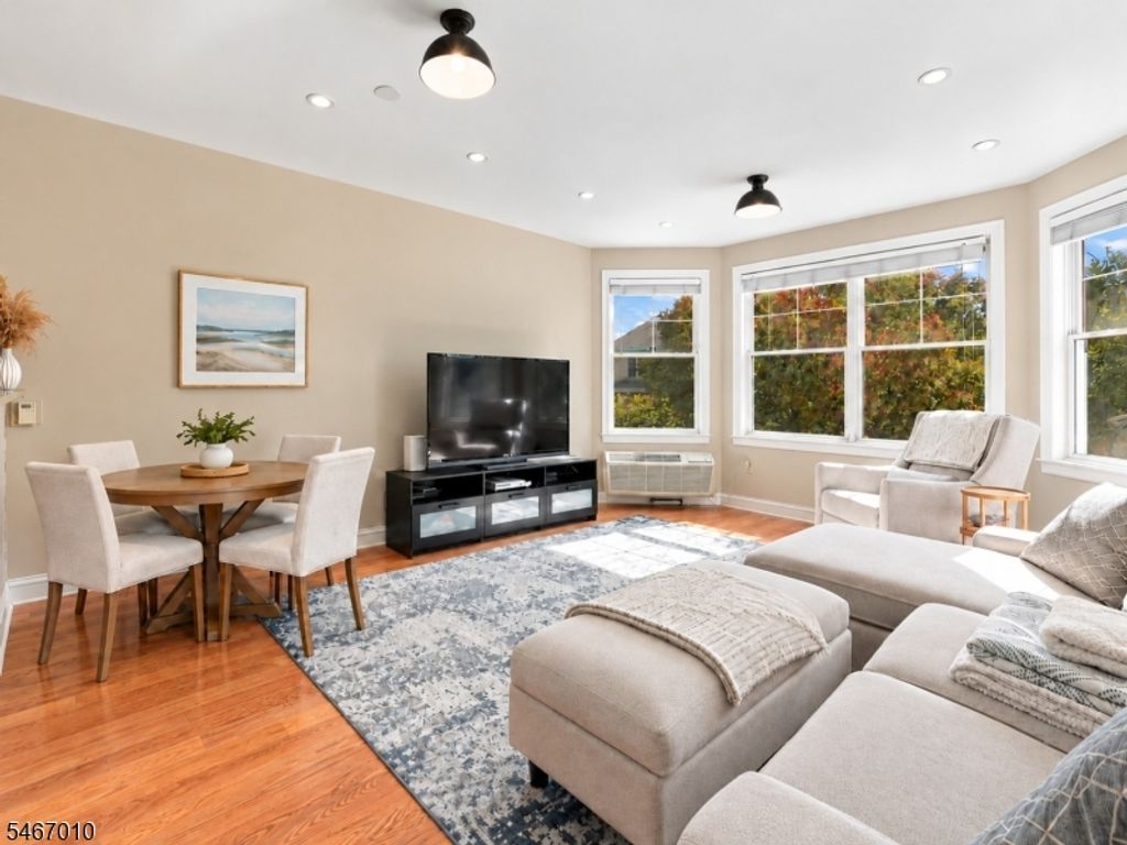 40 Constitution Way 201, Jersey City, NJ 07305 — exterior