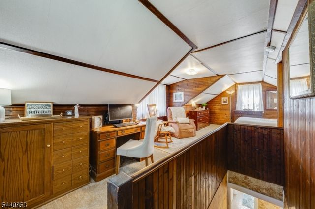 719 Godwin Ave, Midland Park Boro, NJ 07432