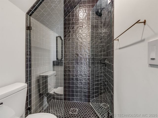 105 Lower Greenway, Carlton Landing, OK 74432
