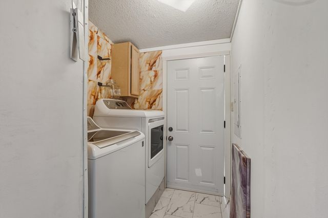 224 Atrisco Vista Boulevard SW TRLR 737, Albuquerque, NM 87121