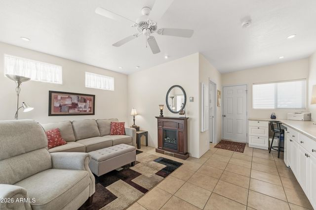 111 S GREENFIELD Road 490, Mesa, AZ 85206