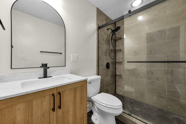 3513 En Joie Drive, Columbus, OH 43228