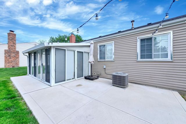 3513 En Joie Drive, Columbus, OH 43228