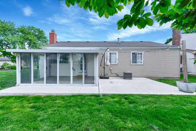 3513 En Joie Drive, Columbus, OH 43228