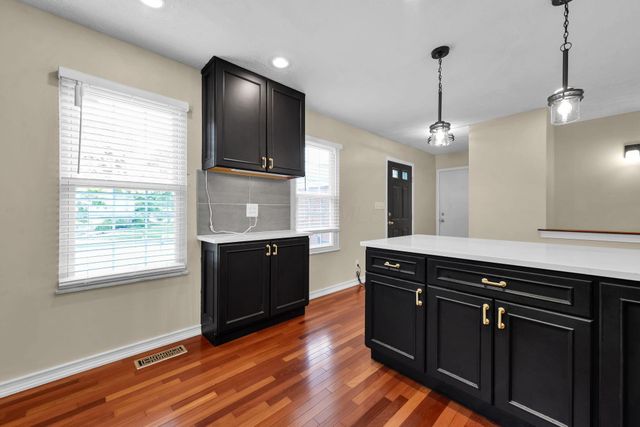 3513 En Joie Drive, Columbus, OH 43228