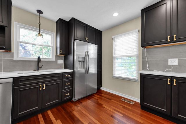 3513 En Joie Drive, Columbus, OH 43228