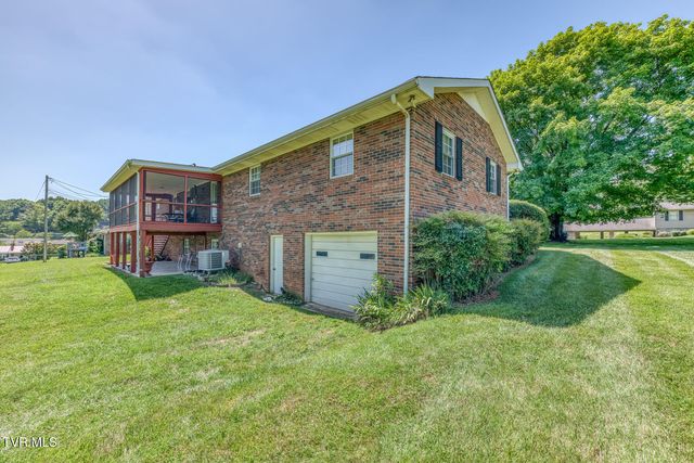 105 Livesay Circle, Rogersville, TN 37857