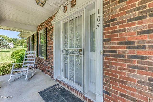105 Livesay Circle, Rogersville, TN 37857