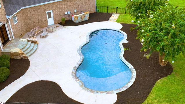 2188 Osburn Rd, Arrington, TN 37014