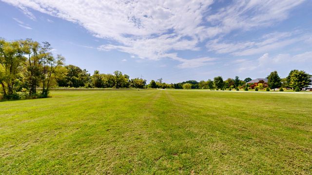 2188 Osburn Rd, Arrington, TN 37014