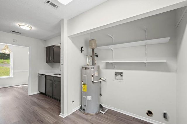 751 Dawes Service Road, Mobile, AL 36695