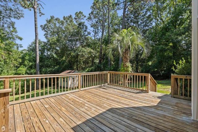 751 Dawes Service Road, Mobile, AL 36695