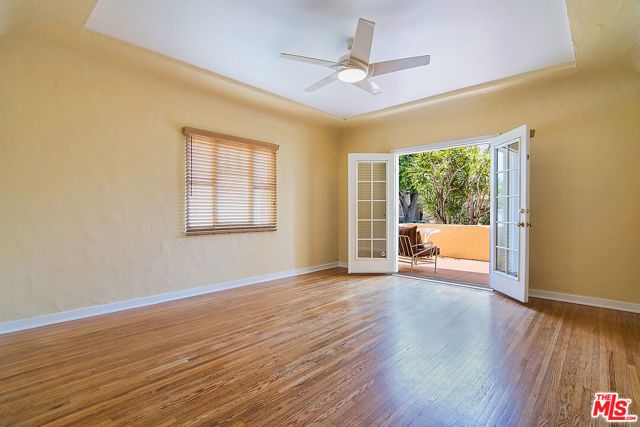 1071 S CLOVERDALE Avenue, Los Angeles, CA 90019