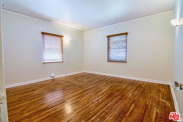1071 S CLOVERDALE Avenue, Los Angeles, CA 90019
