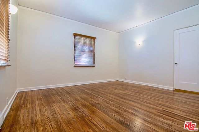 1071 S CLOVERDALE Avenue, Los Angeles, CA 90019