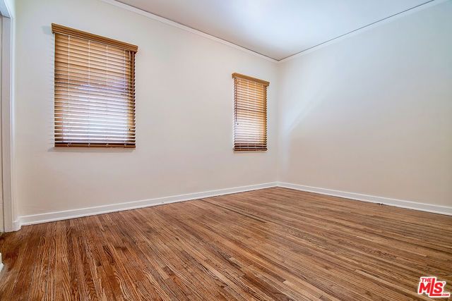 1071 S CLOVERDALE Avenue, Los Angeles, CA 90019