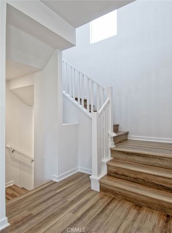 1182 Winslow Lane, Newport Beach, CA 92660