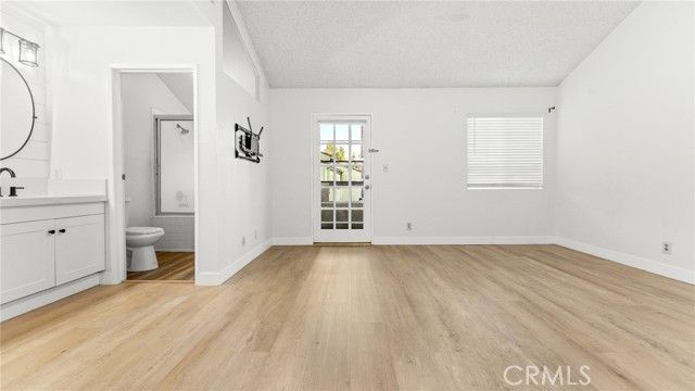 181 W La Verne 5, Pomona, CA 91767
