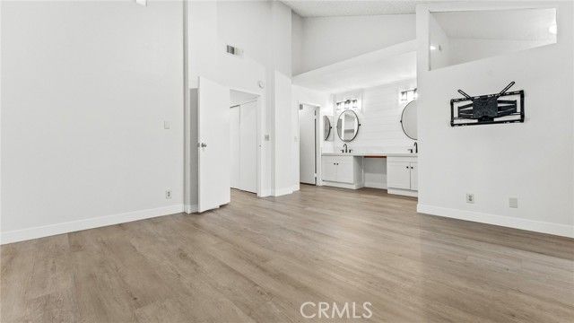 181 W La Verne 5, Pomona, CA 91767