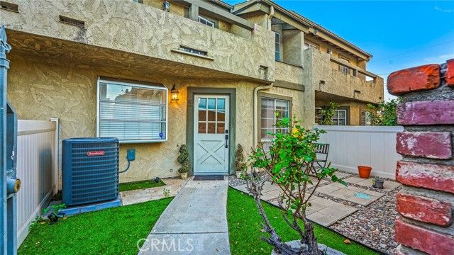 181 W La Verne 5, Pomona, CA 91767