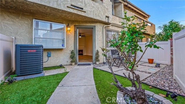 181 W La Verne 5, Pomona, CA 91767